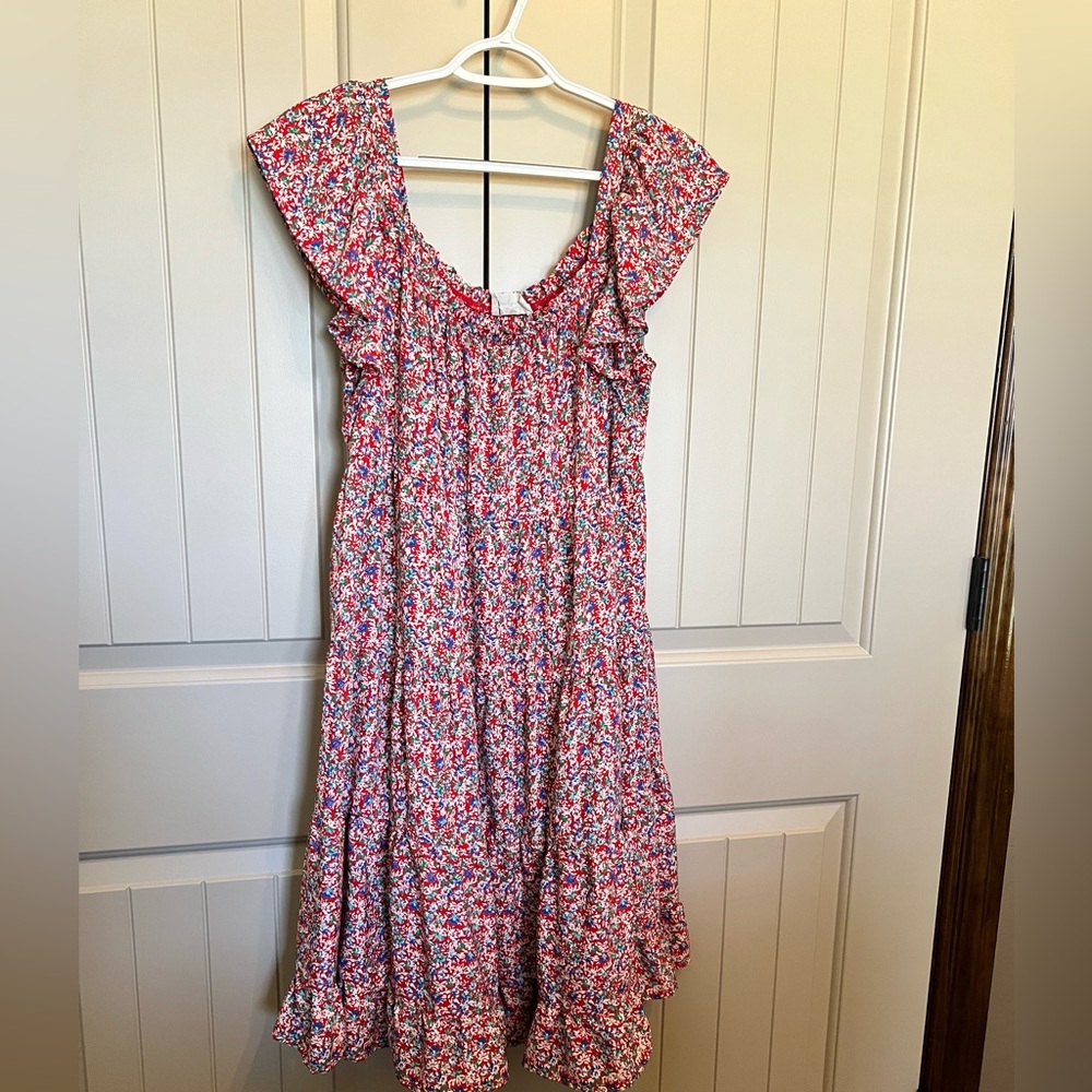 Women’s red floral tiered sun dress